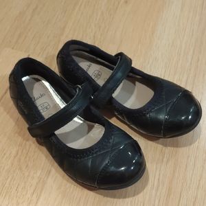 Clarks leather dress shoes